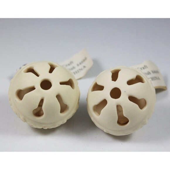 Provo Craft Lot of 4 Bisque Porcelain Ornaments Heart Jingle Bells Reindeer EUC - Picture 2 of 11